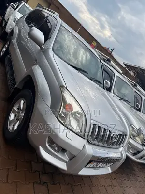 Toyota Land Cruiser Prado 2009 Silver