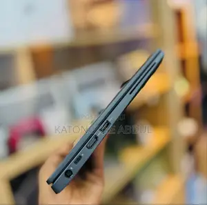 New Laptop Dell Latitude 5300 8GB Intel Core I5 SSD 256GB