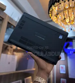 New Laptop Dell Latitude 5300 8GB Intel Core I5 SSD 256GB