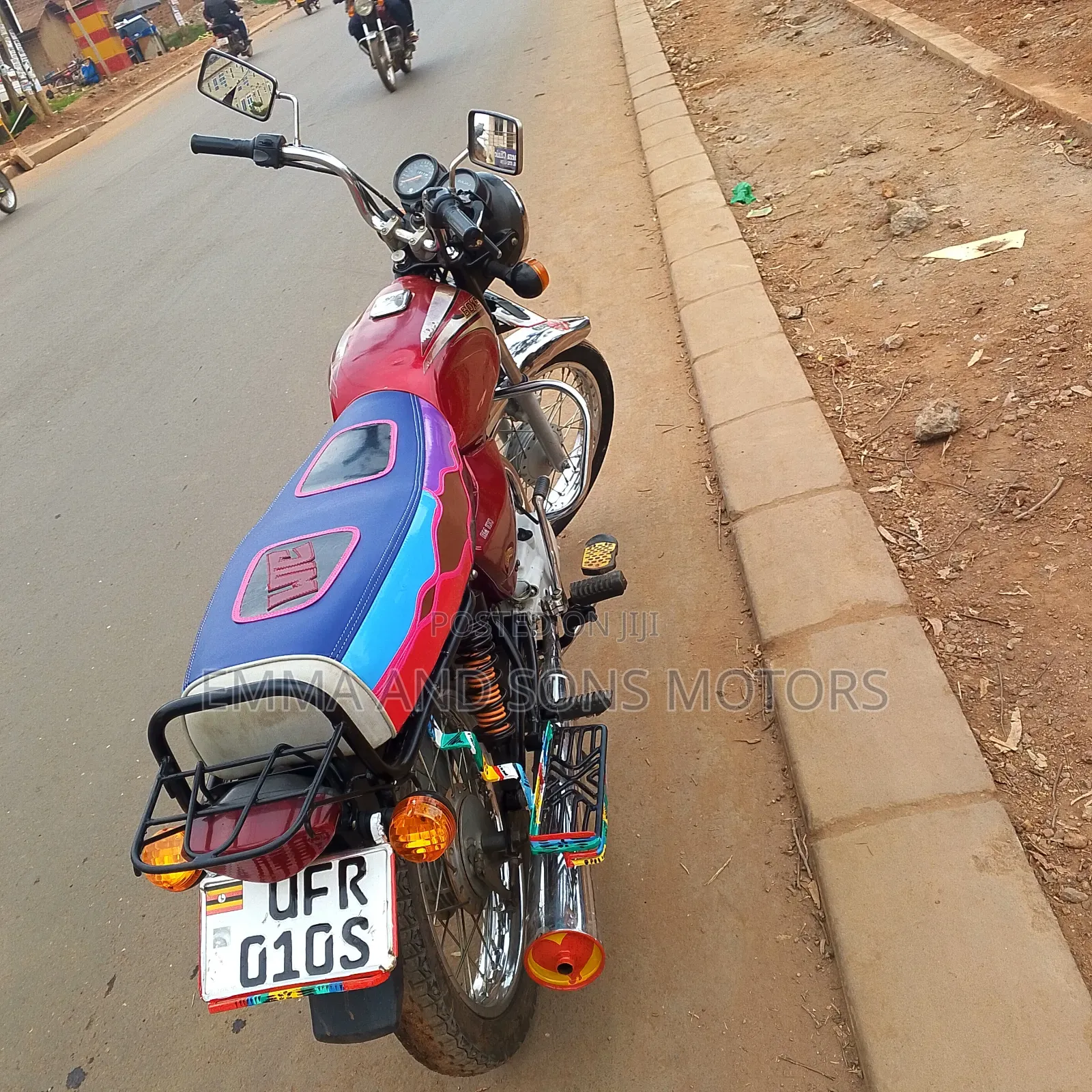 Bajaj Boxer 100 2022 Red