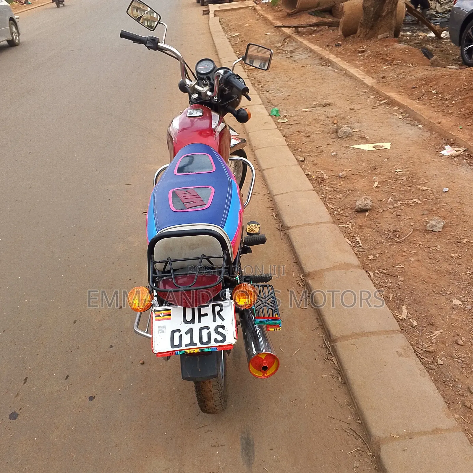 Bajaj Boxer 100 2022 Red