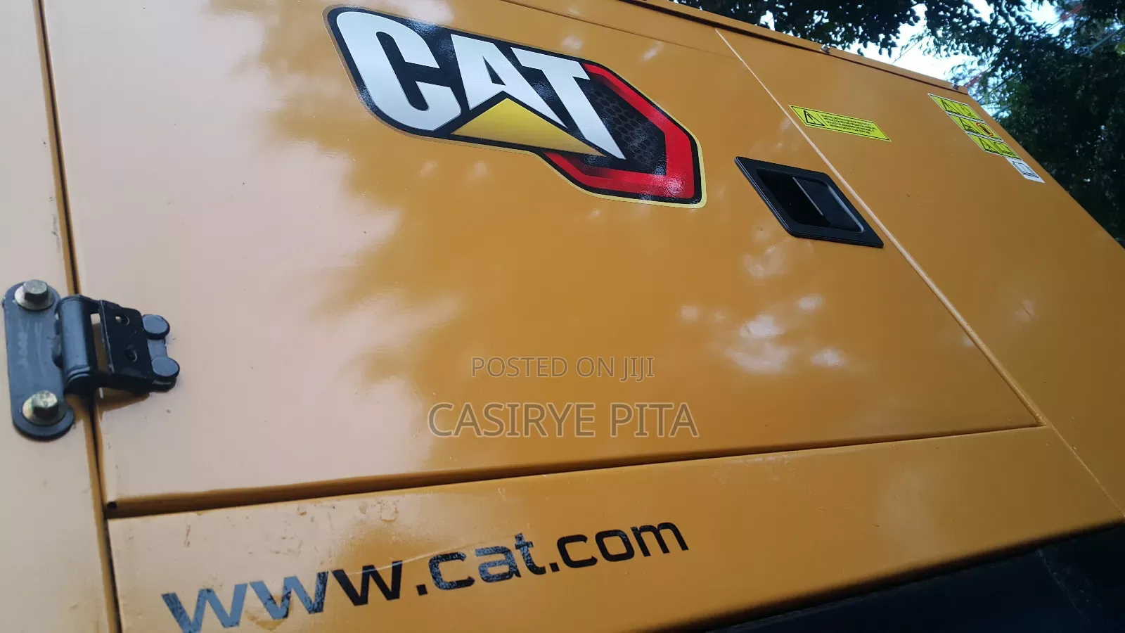 Generator 20kva Caterpillar. Silent.Diesel Fuel. Perkins Engine