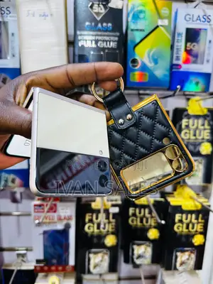 Samsung Galaxy Z Flip 3 256 GB Gold