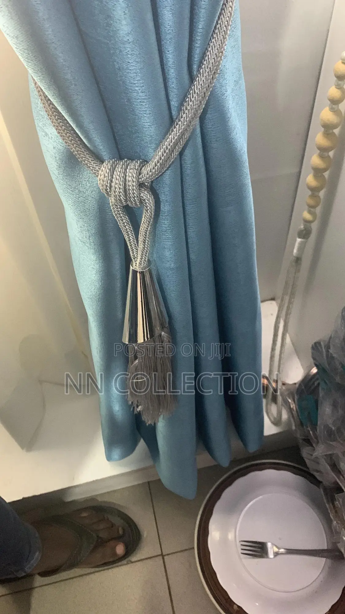 Curtain Holders/ Tiebarks