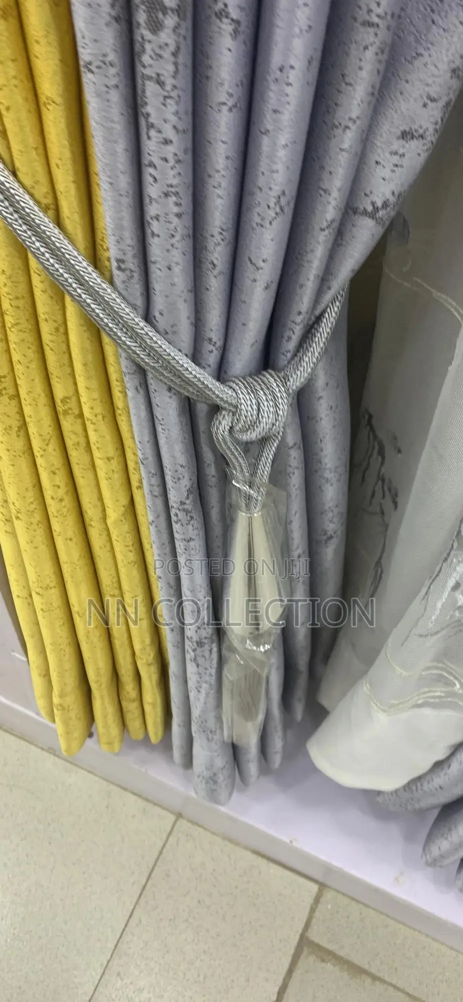 Curtain Holders/ Tiebarks