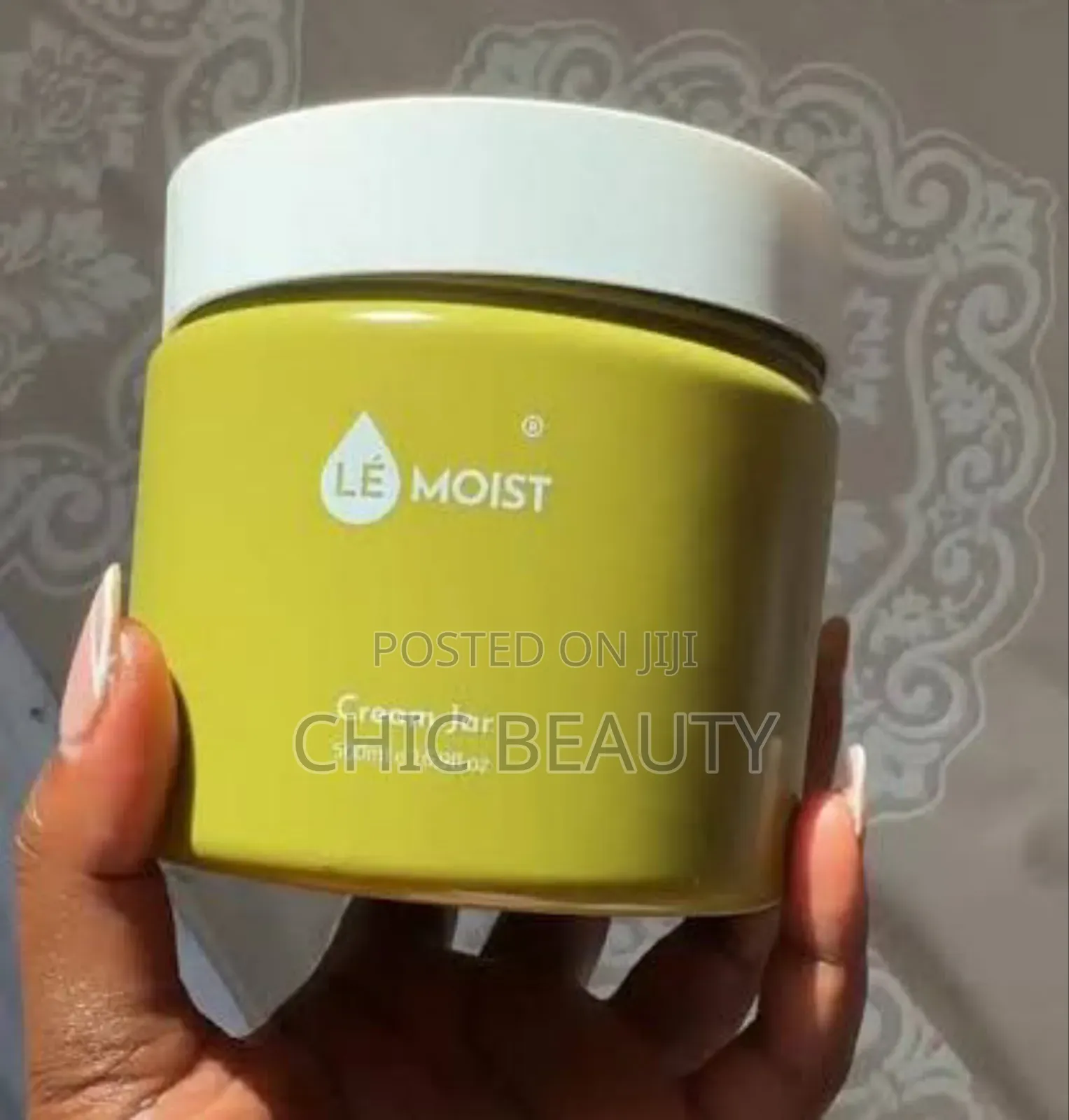 Le Moist Face and Body Cream 500ml
