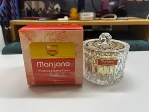 Mangano Skin Whitening Essence Cream 50g