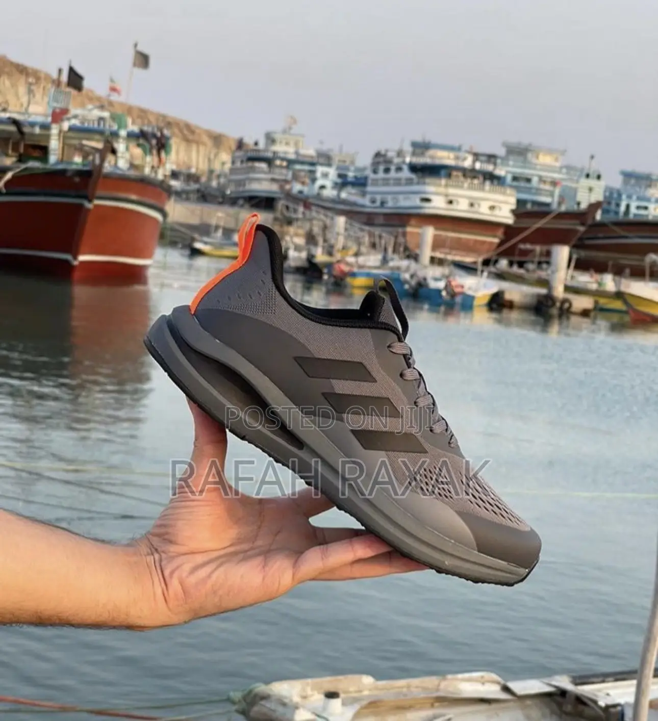 Men’S Adidas Light Motion Runner Trainer Sneakers