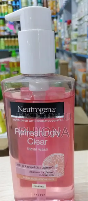 Neutrogena Refreshingly Clear Facial Wash