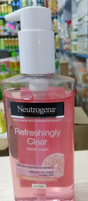 Neutrogena Refreshingly Clear Facial Wash