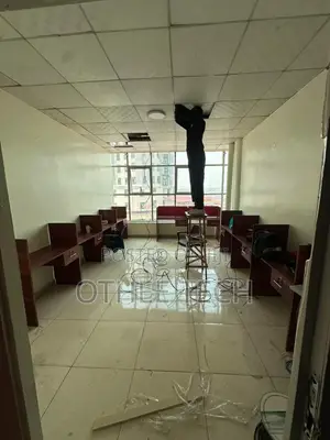E-Commerce Delivery Call Center