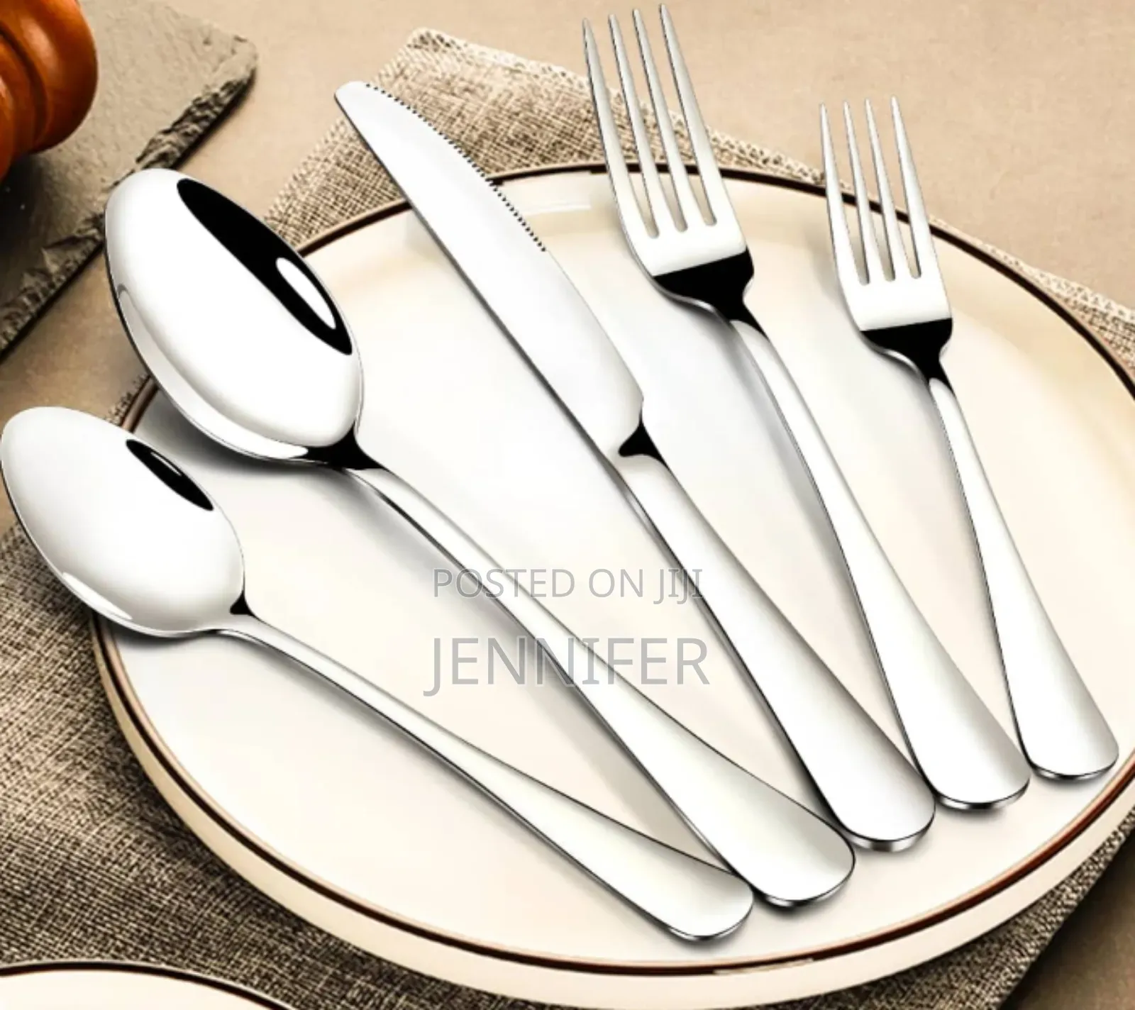 Silverware Set 24 PCS Stainless Steel Cutlery Set