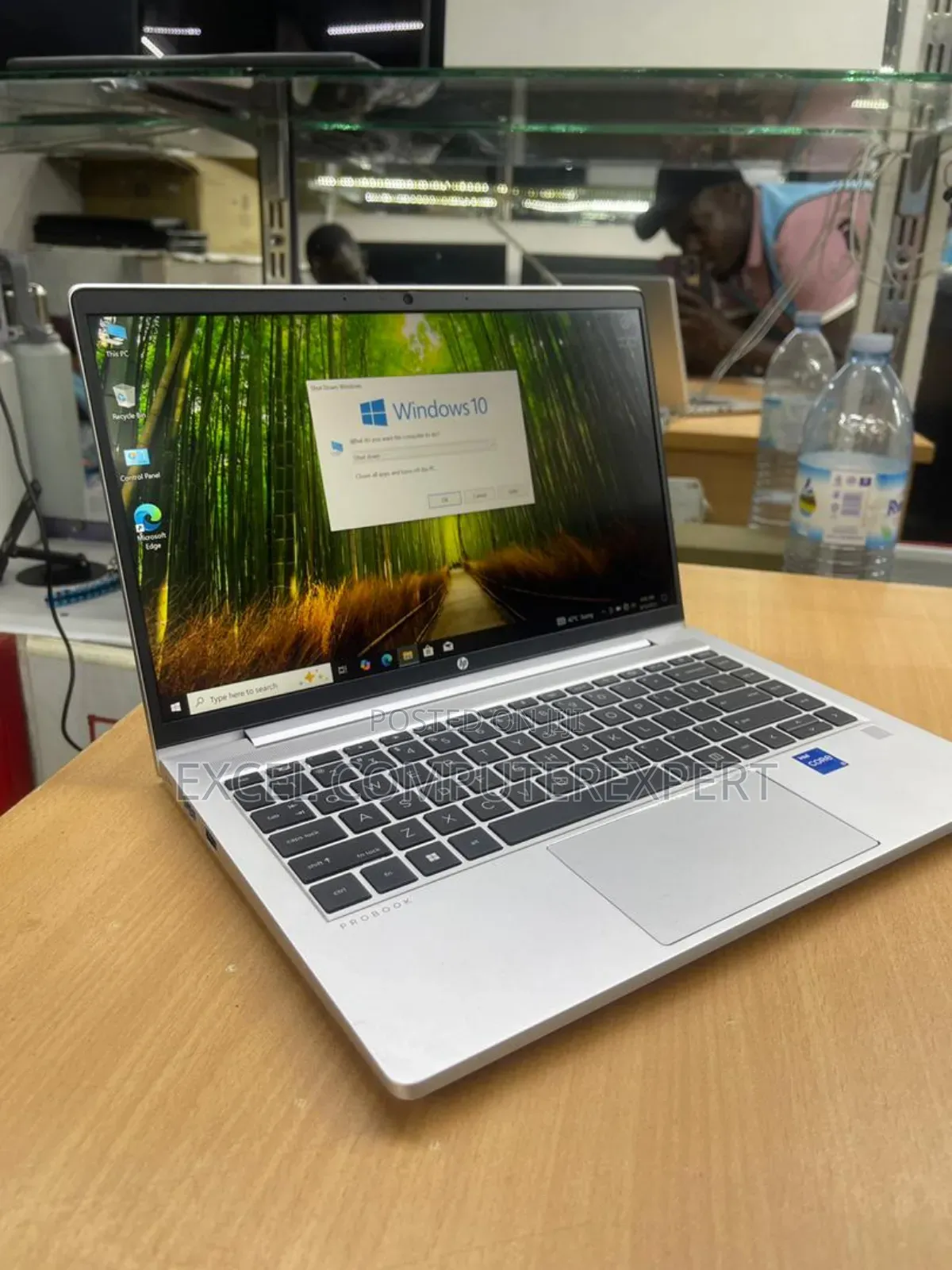 New Laptop HP ProBook 440 G9 16GB Intel Core I7 SSD 512GB