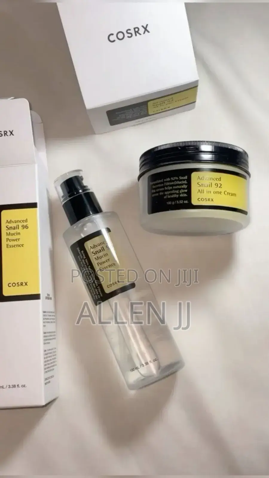 Cosrx Advanced Snail 96 Mucin Power Essence.