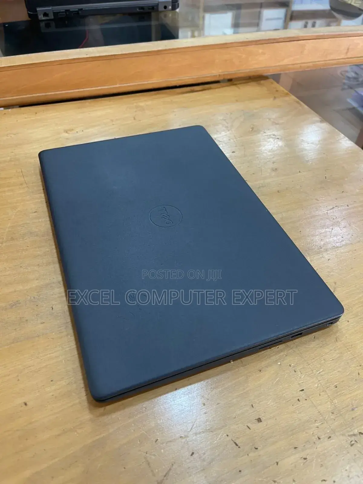 New Laptop Dell Inspiron 3541 8GB Intel Core i5 HDD 500GB