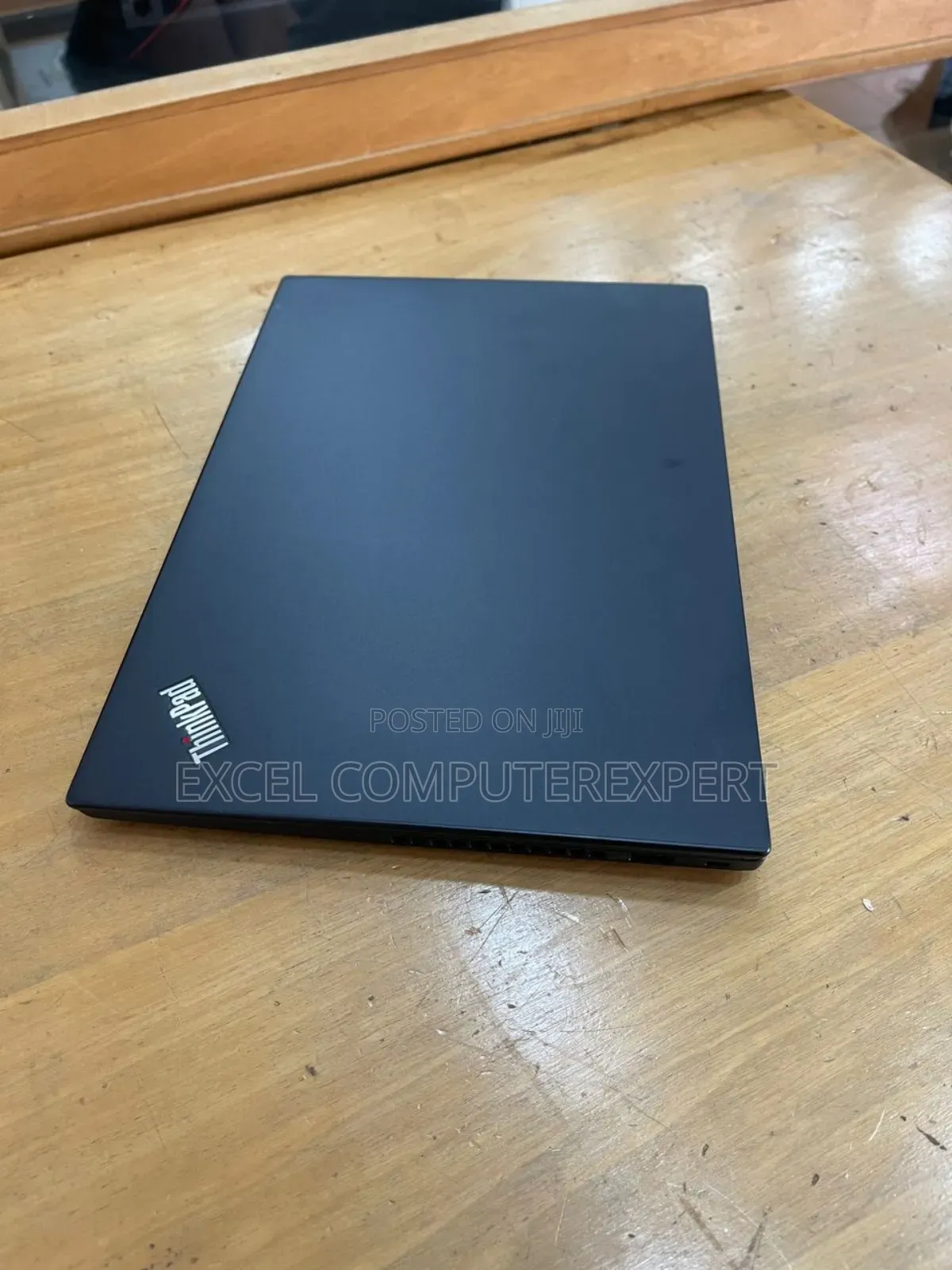 New Laptop Lenovo ThinkPad T480s 8GB Intel Core I7 SSD 256GB