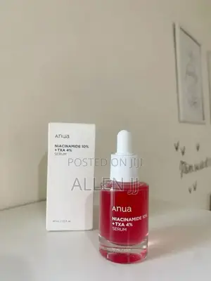 Anua Niacinamide 10% + Txa 4% Dark Spot Correcting Serum.