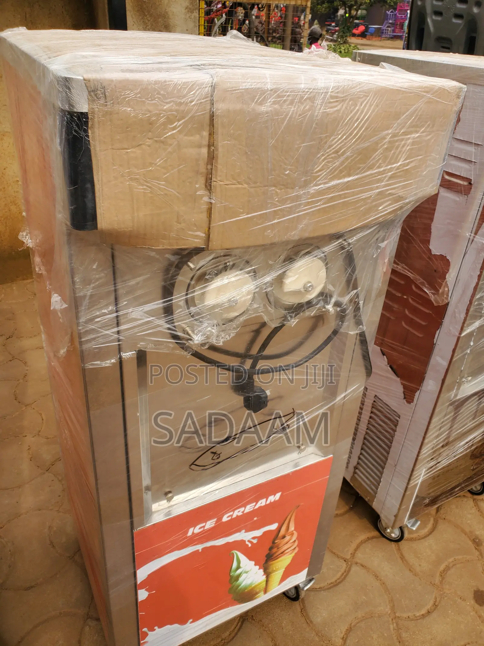 Ice Cream Machine