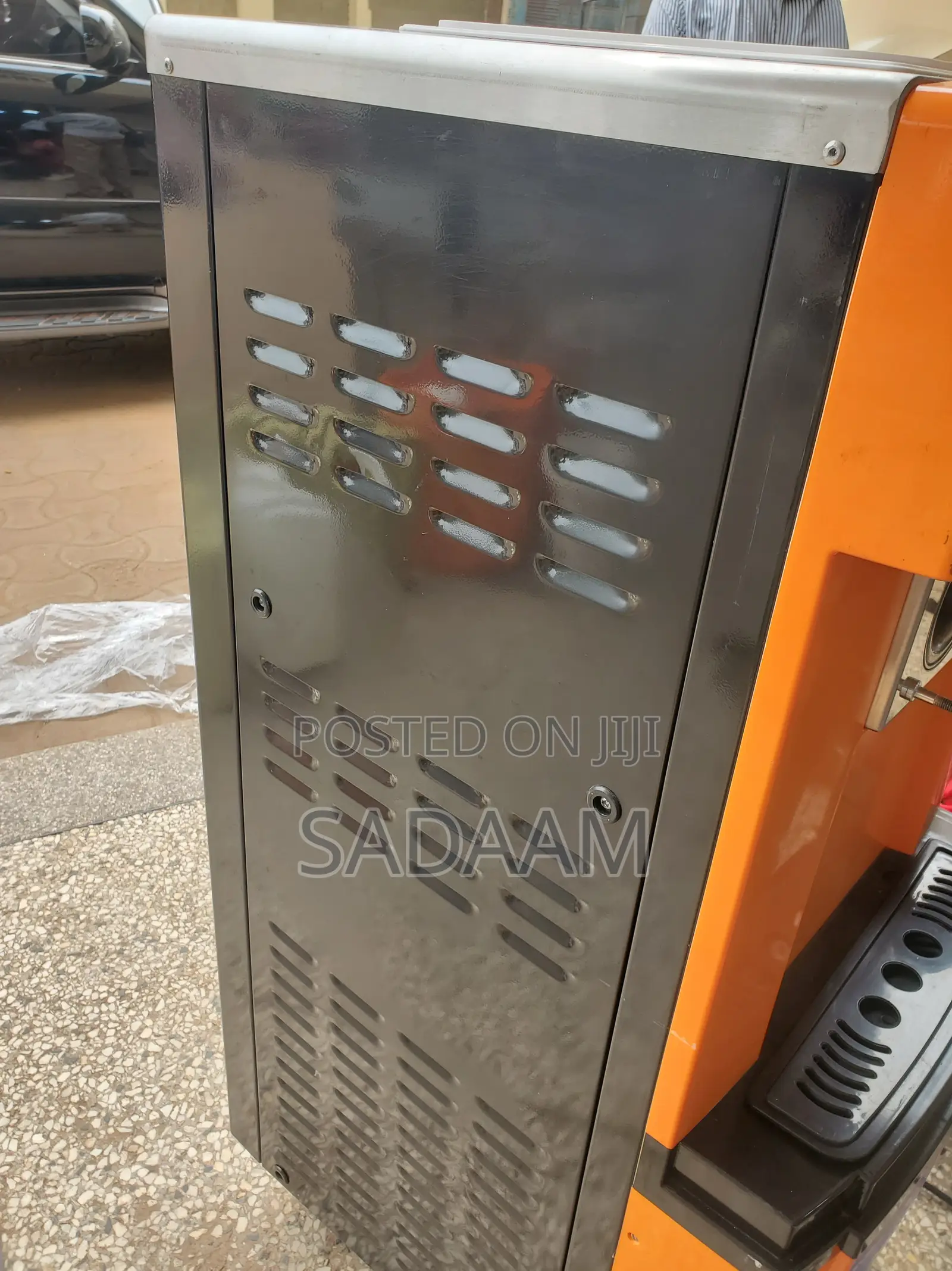 Ice Cream Machine