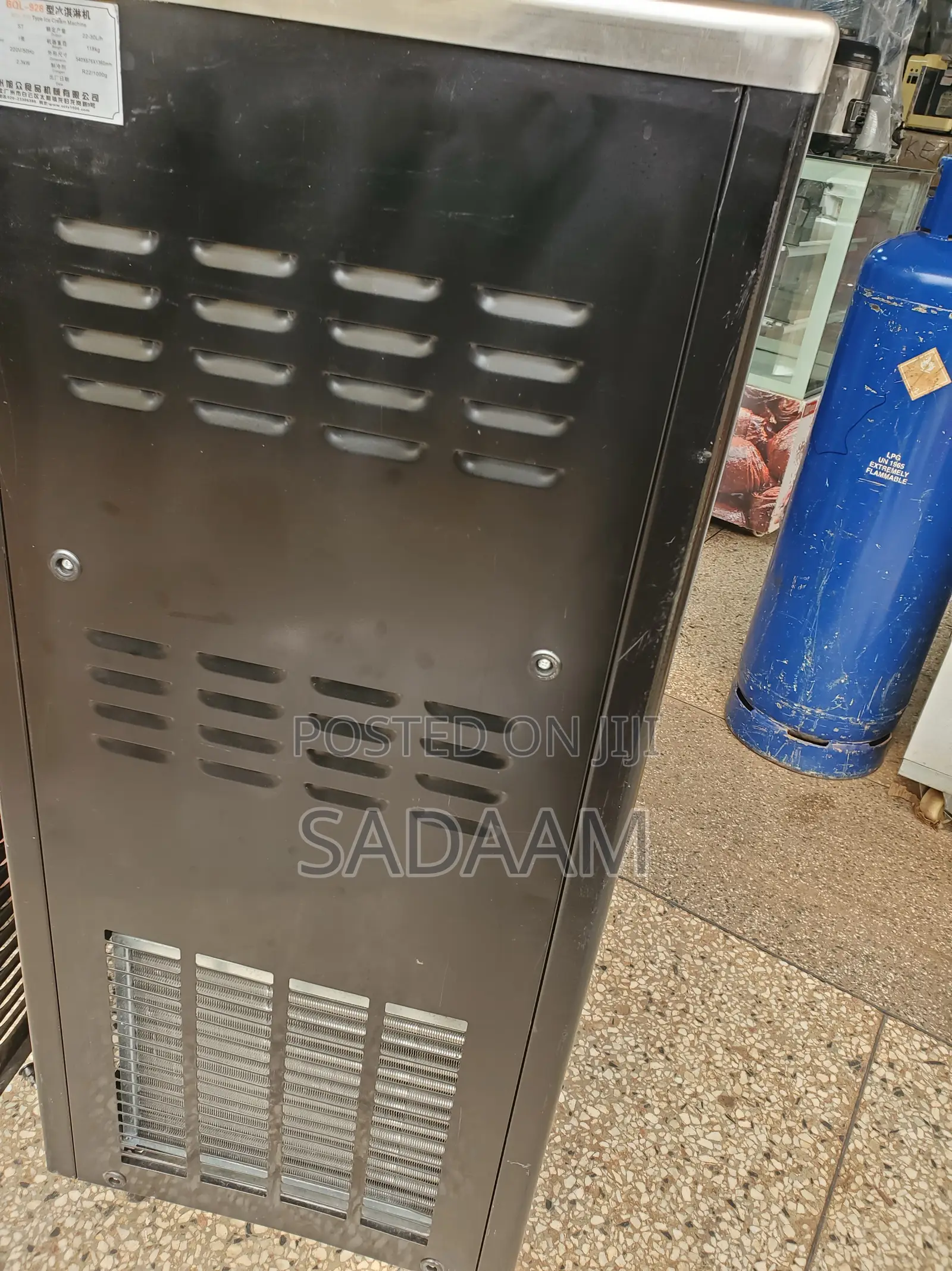 Ice Cream Machine
