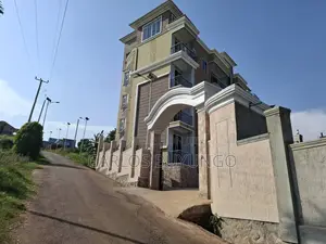 Furnished 3bdrm Apartment in The Viewpoint - Kigo, Makindye for rent