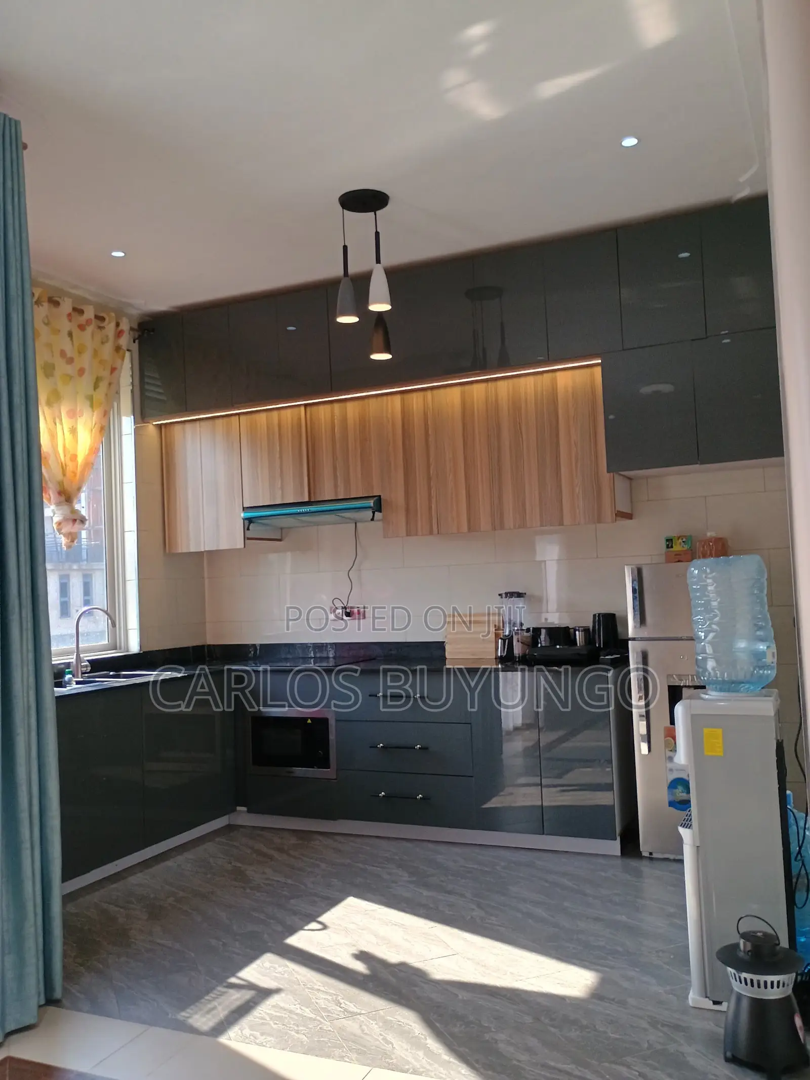 Furnished 3bdrm Apartment in The Viewpoint - Kigo, Makindye for rent