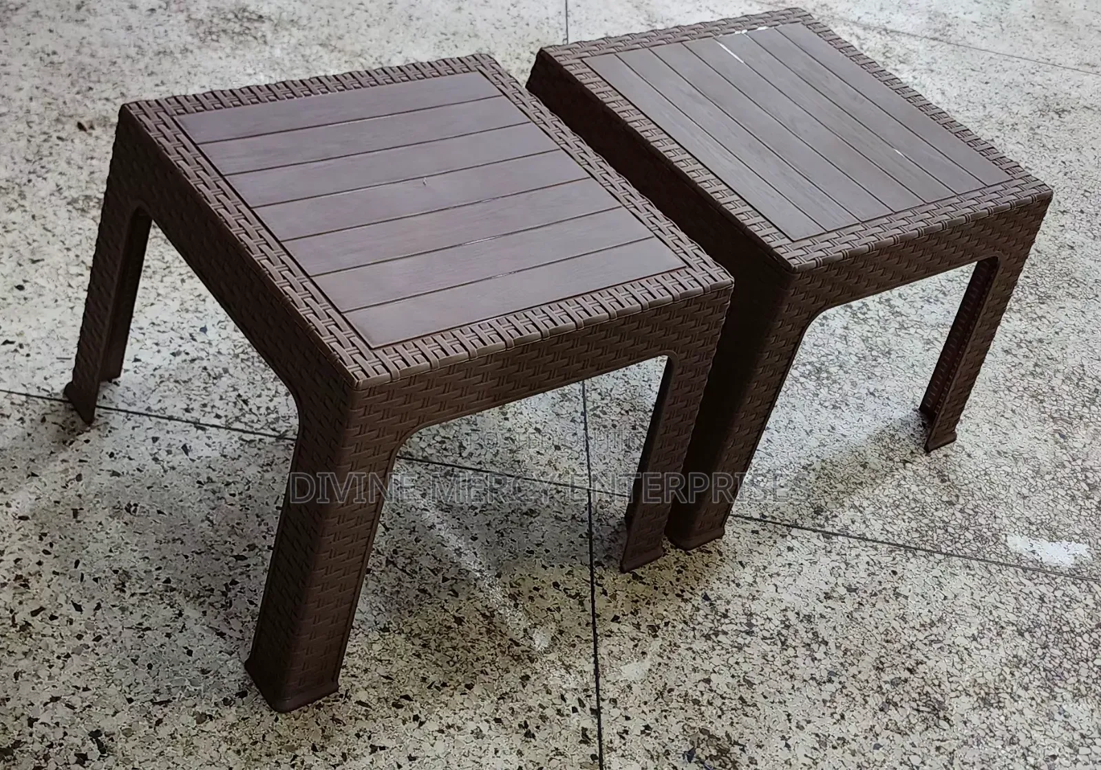 Min Square Table Coffee Brown