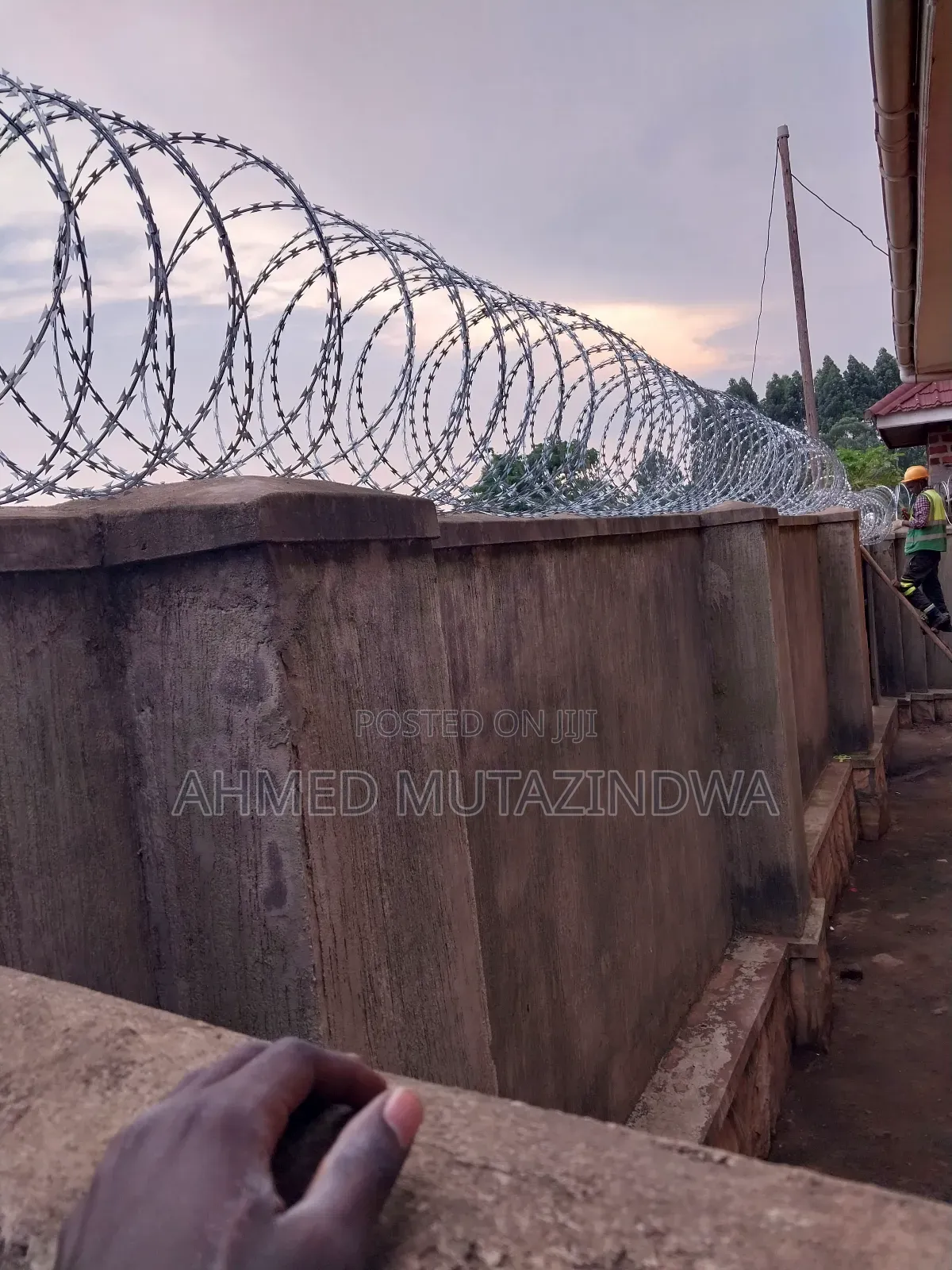 Razor Wire Fencing , Sekanyolya Fencing Building Materials