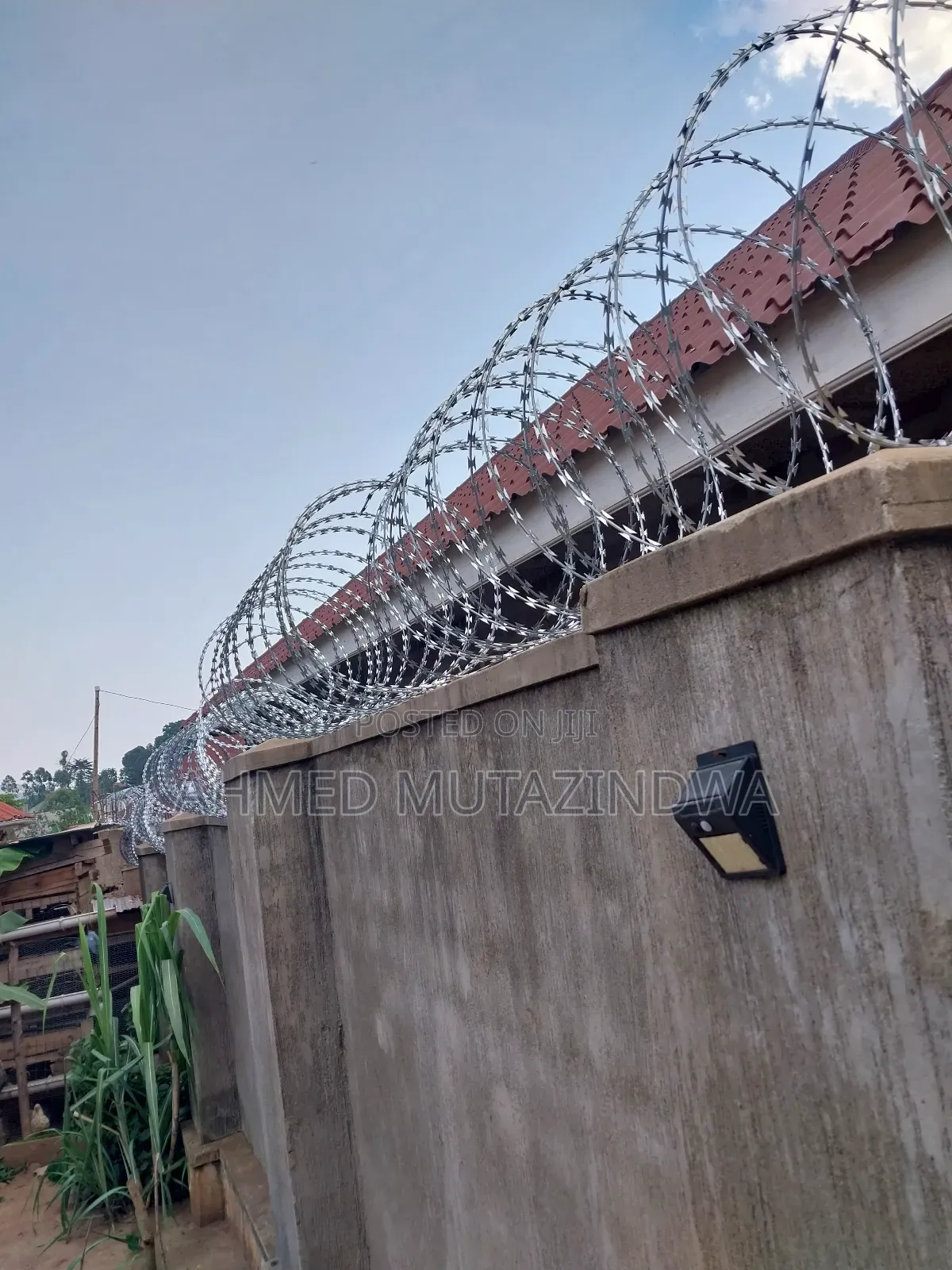 Razor Wire Fencing , Sekanyolya Fencing Building Materials