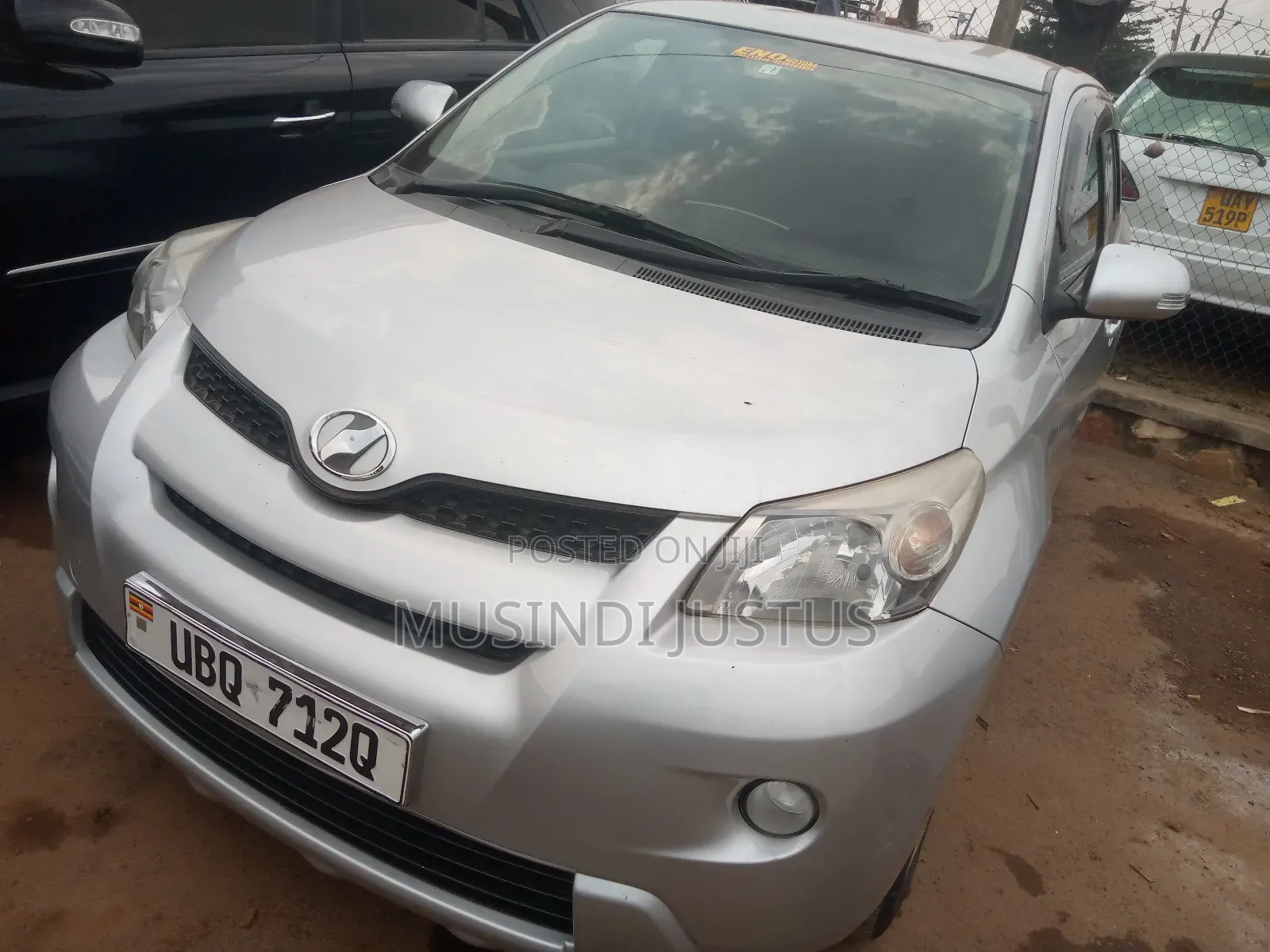 Toyota IST 2009 Silver