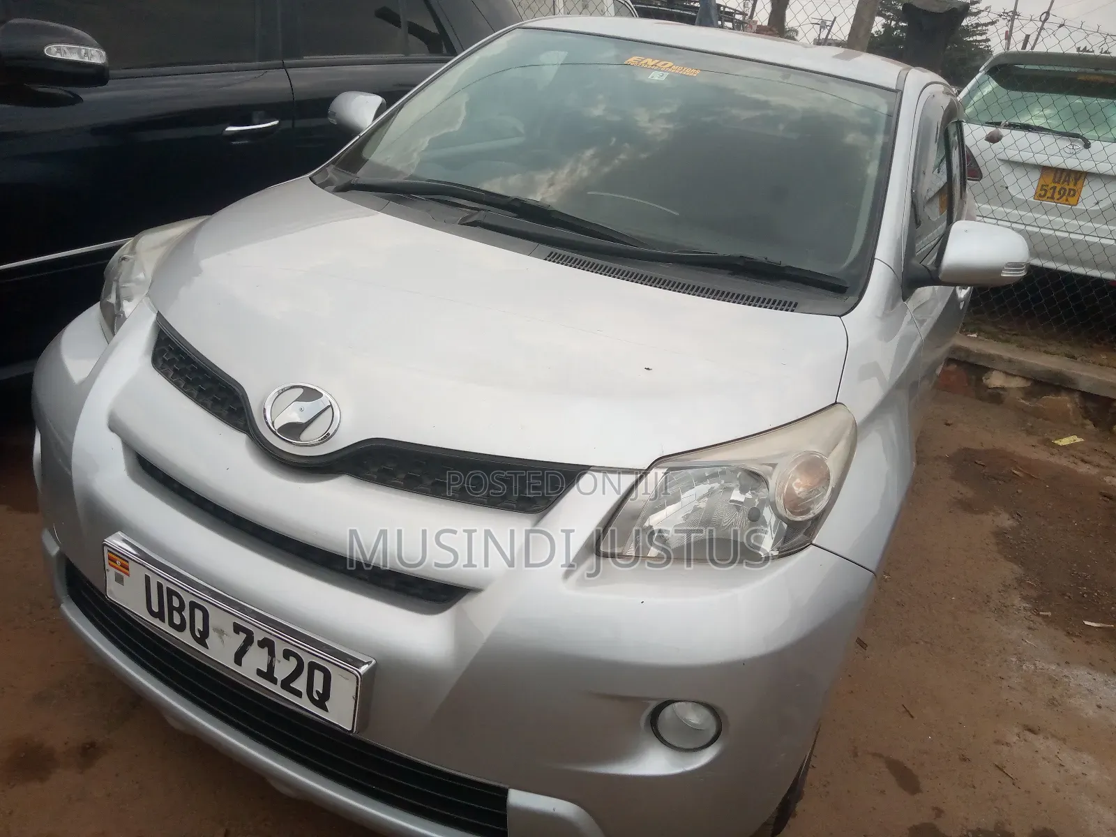 Toyota IST 2009 Silver