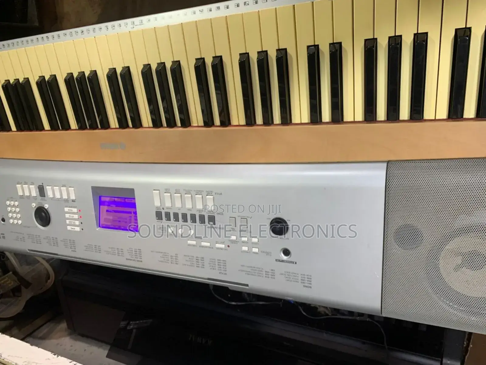 Dgx620 Grand Piano