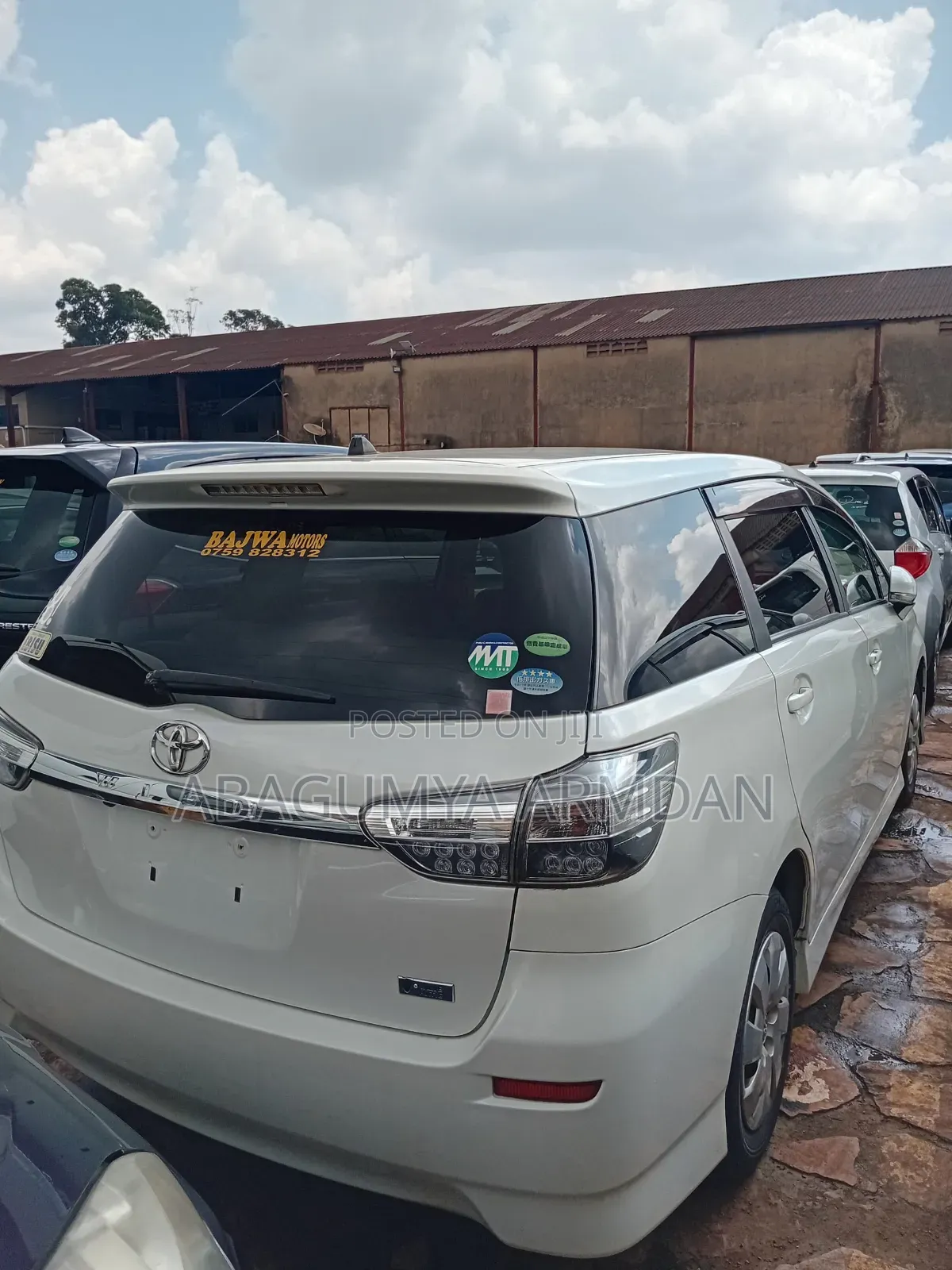 Toyota Wish 2012 White