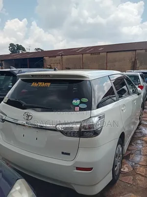 Toyota Wish 2012 White