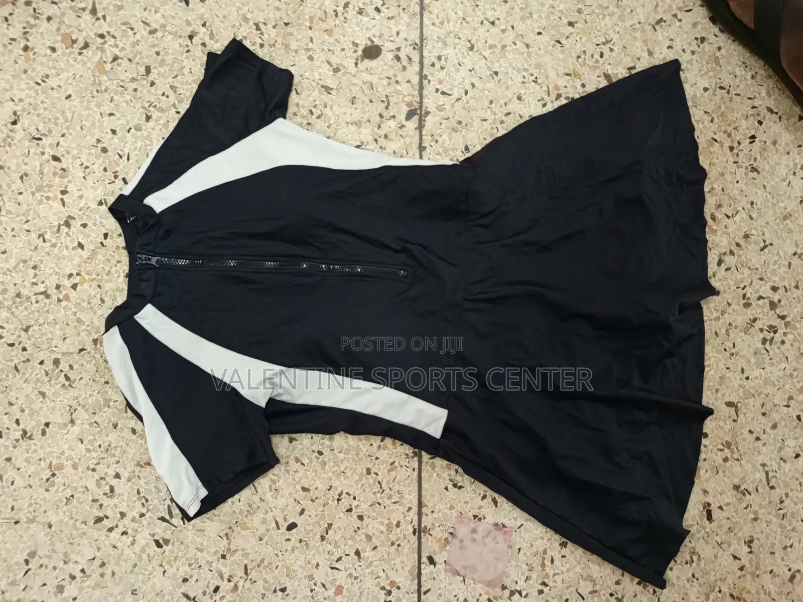 Short Inside in the Swimming Costume for Ladies Original Material