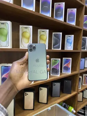 Apple iPhone 11 Pro 64 GB Green