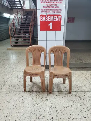 Beautiful Armless Plastic Chairs