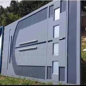 Sliding Gate Home