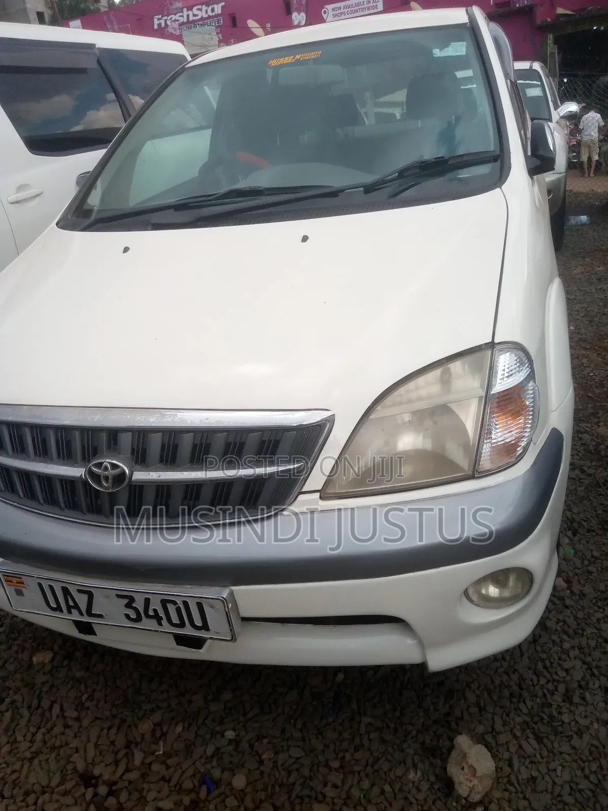 Toyota Nadia 2002 White