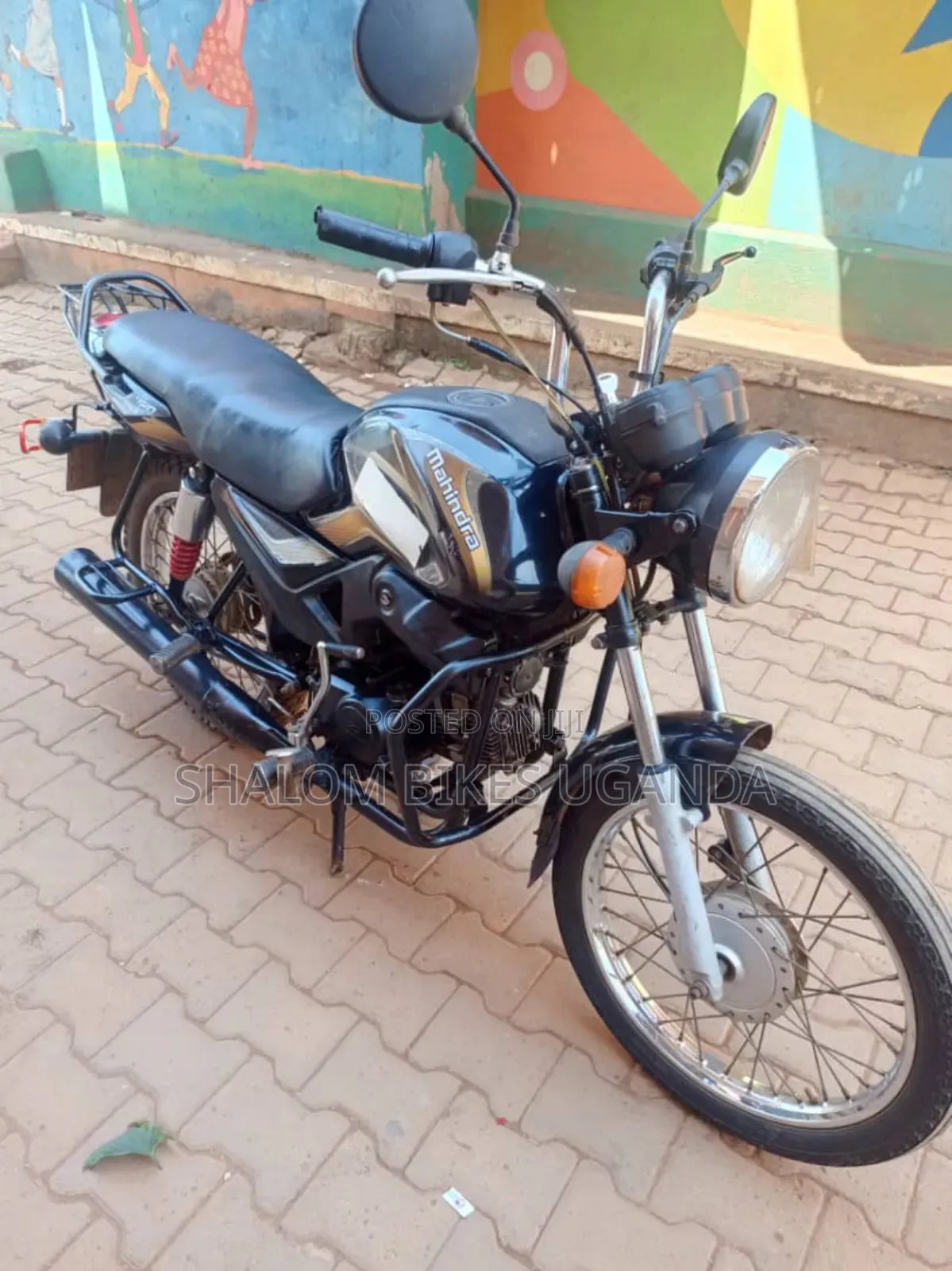 Mahindra Centuro 2019 Black