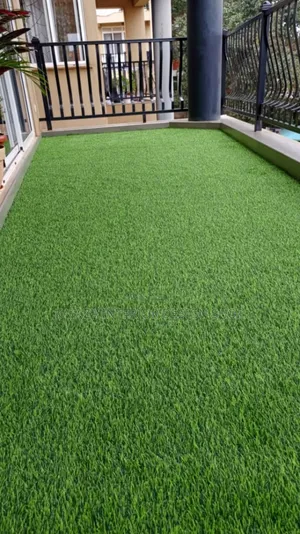 Useable Grass Balcony Carpet