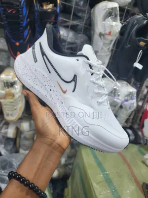 Notch Nike Pegasus 28
