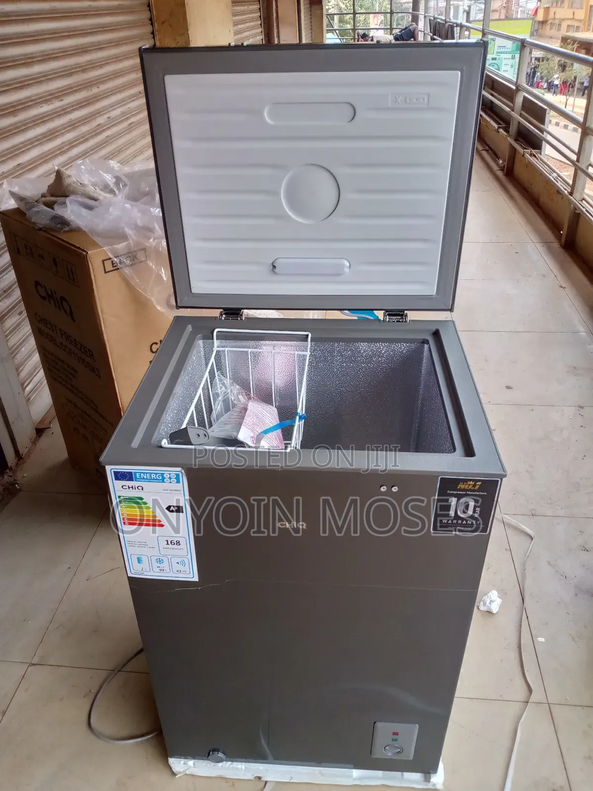 130l Chiq Deep Freezer