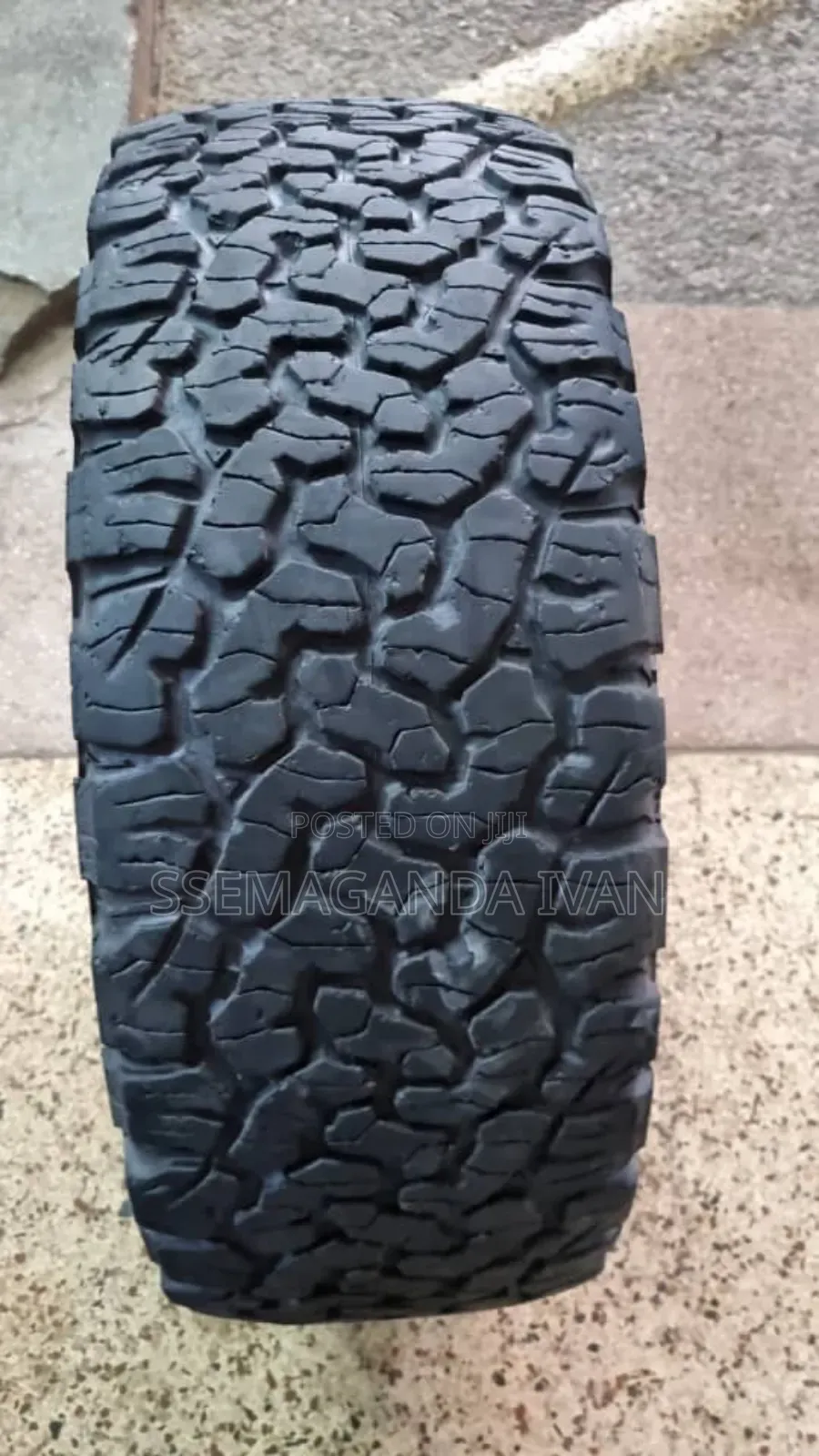 265/60r18 Used Bforeign Goodrich in Good Condition