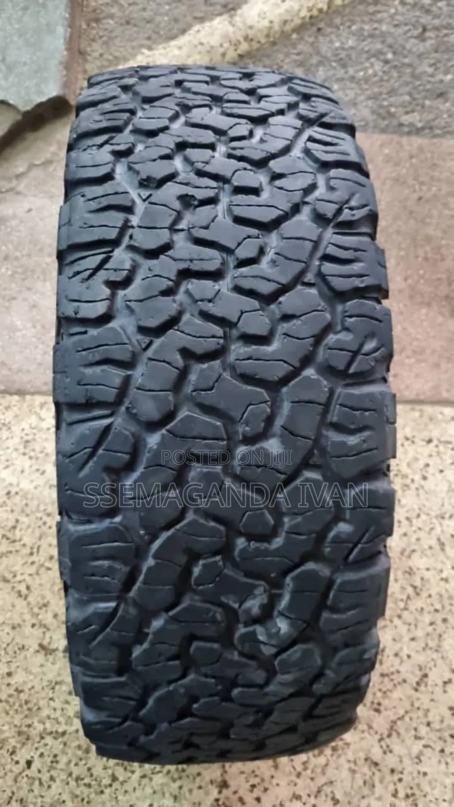 265/60r18 Used Bforeign Goodrich in Good Condition