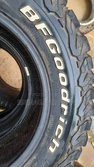 265/60r18 Bf Goodrich Old Tires All Terrain