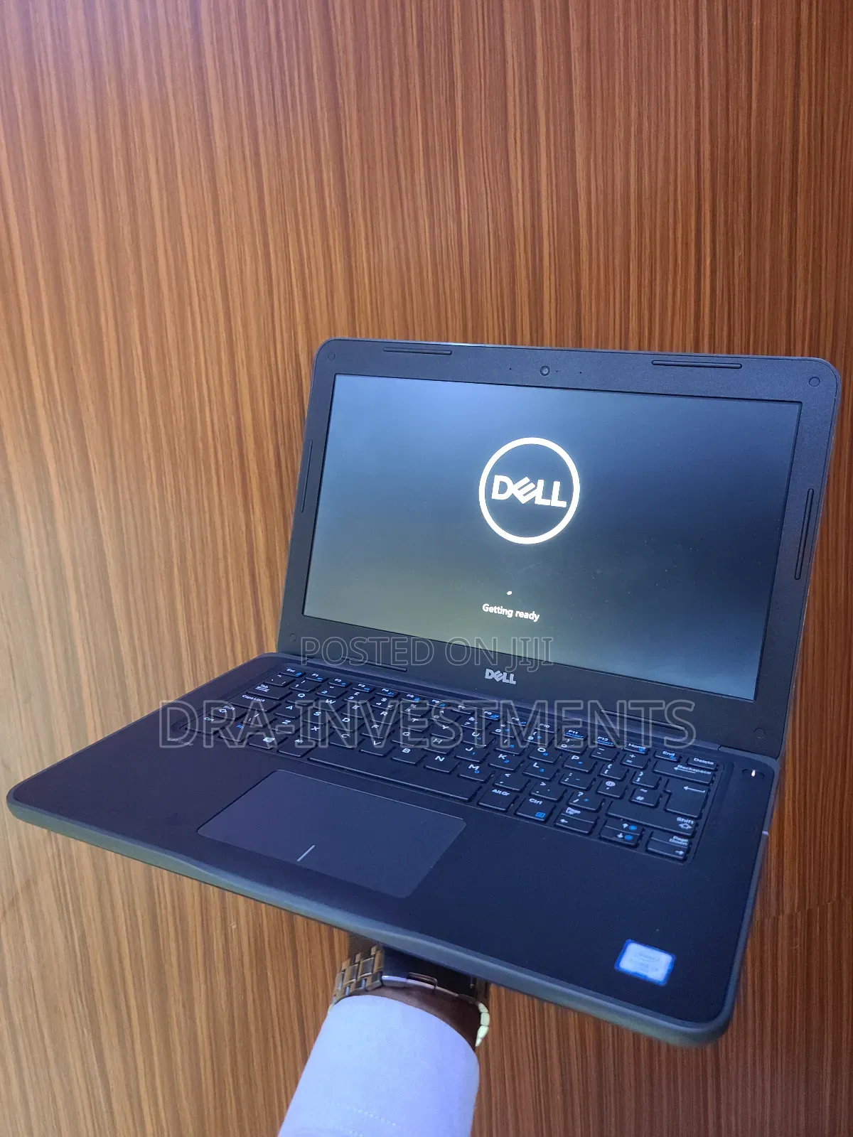 New Laptop Dell Latitude 3380 8GB Intel Core I3 HDD 500GB