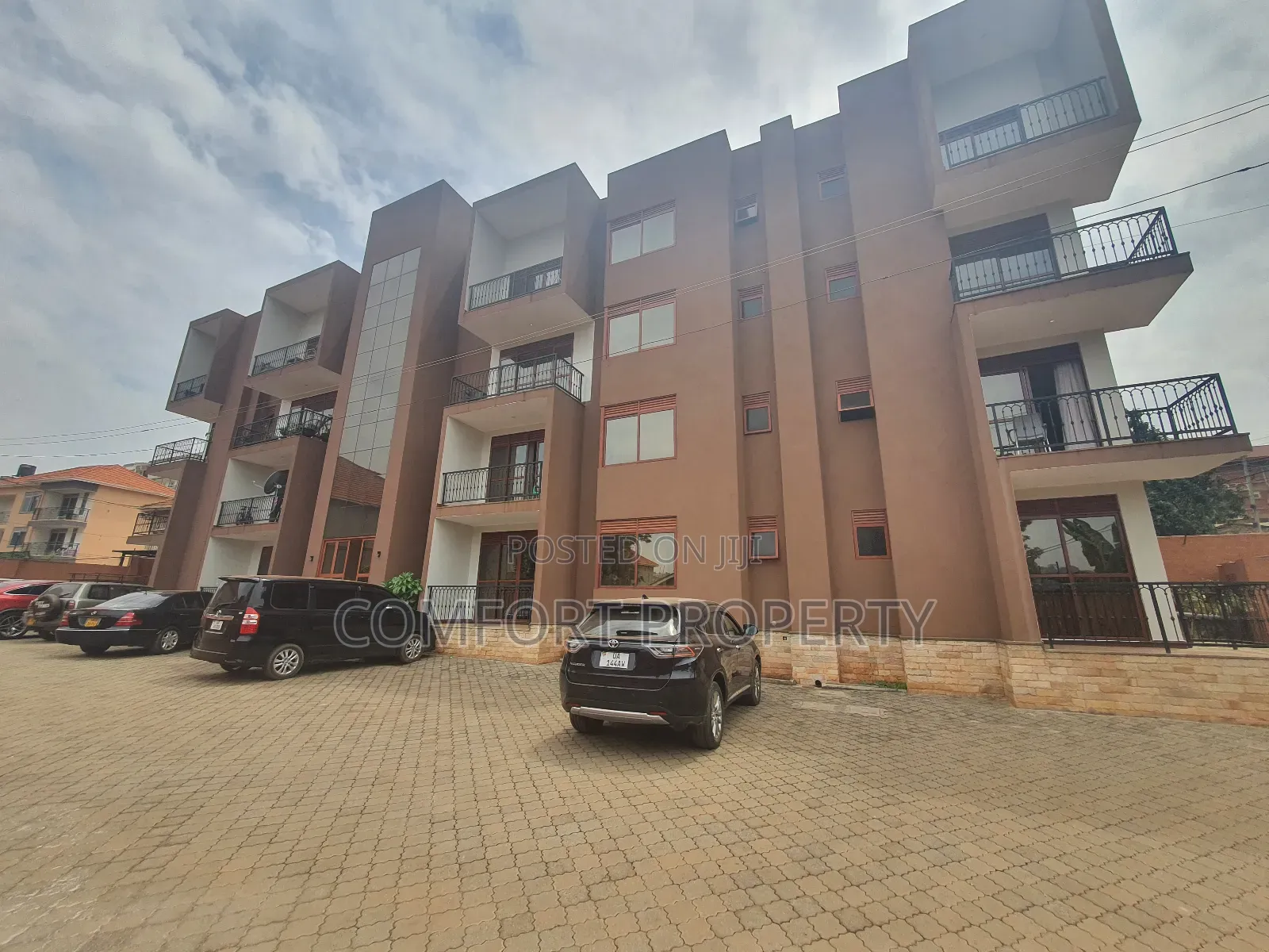 4bdrm Apartment in Bunga, Makindye for rent