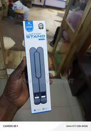 Laptop Stand. Plastic/Seramic Laptop Stand