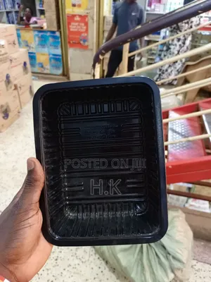 25pcs Black Plastic Packaging Tray With Covers